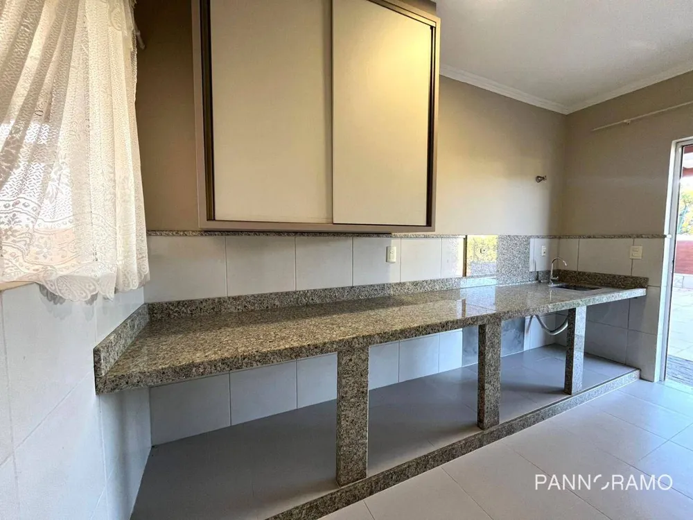 Casa, 3 quartos, 402 m² - Foto 4