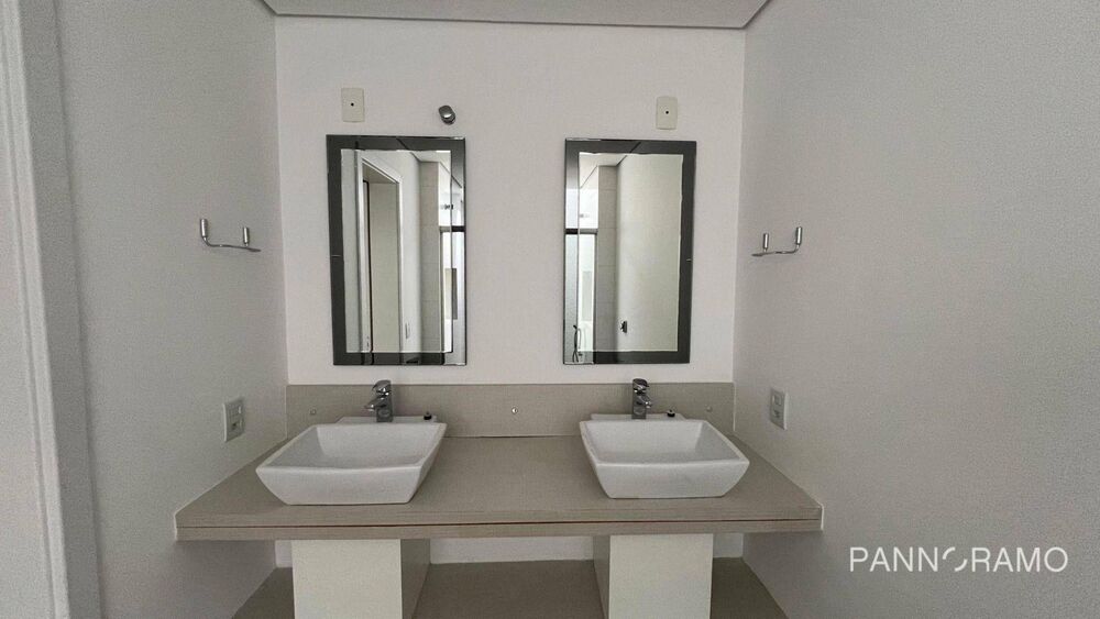 Casa de Condomínio à venda e aluguel com 4 quartos, 300m² - Foto 9