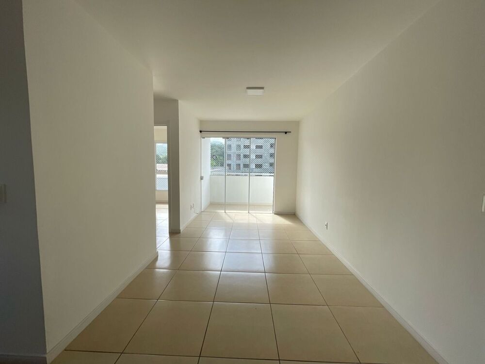 Apartamento para alugar com 2 quartos, 60m² - Foto 4