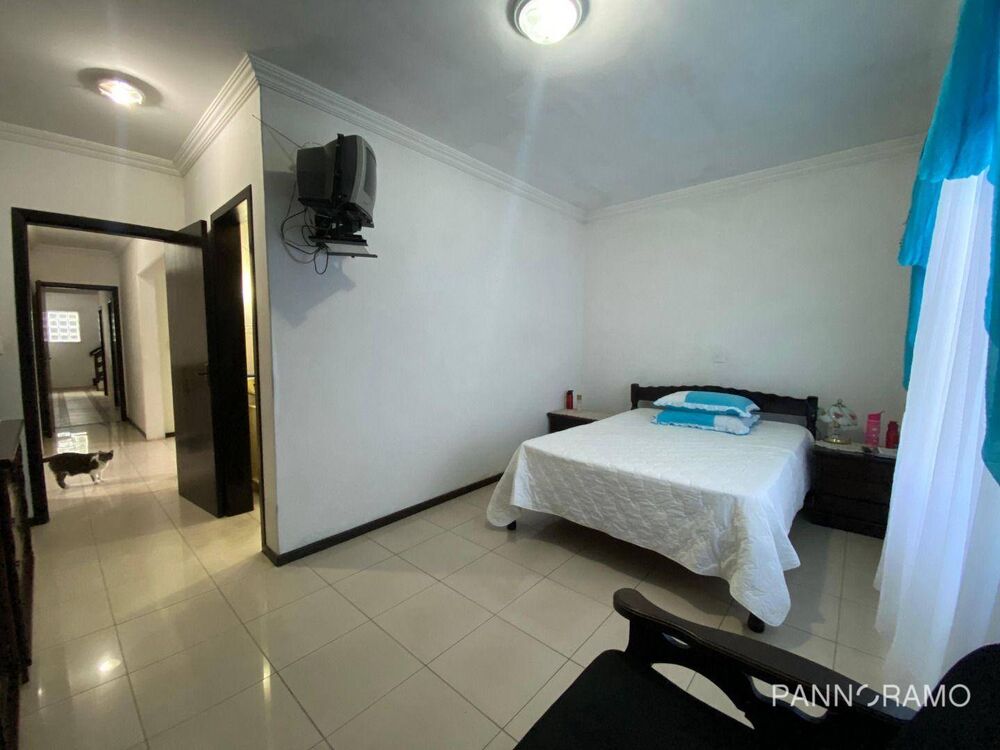 Casa, 4 quartos, 230 m² - Foto 8