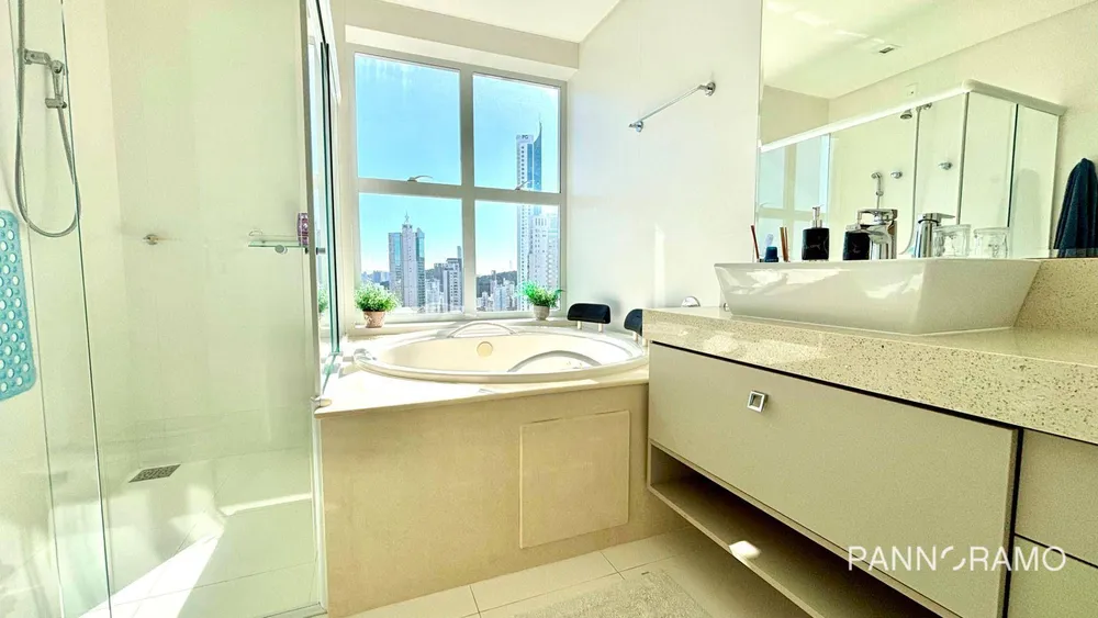 Apartamento, 4 quartos, 212 m² - Foto 13