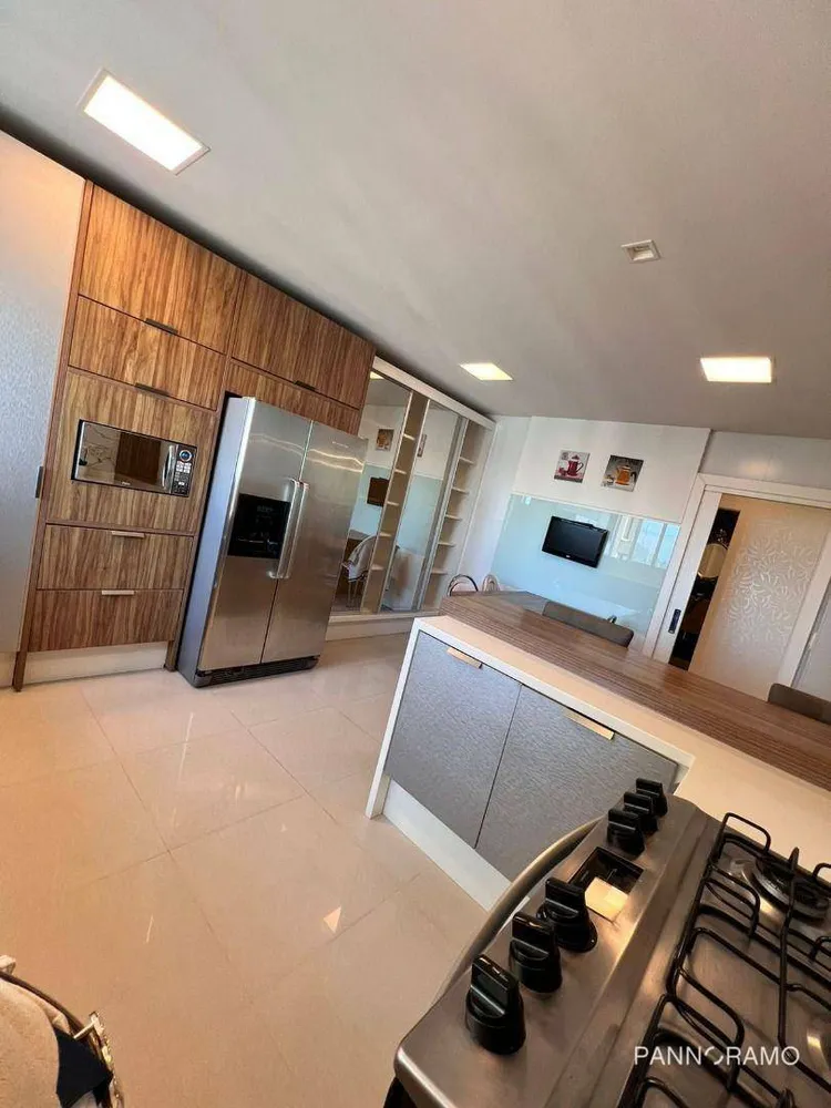 Apartamento, 3 quartos, 217 m² - Foto 4