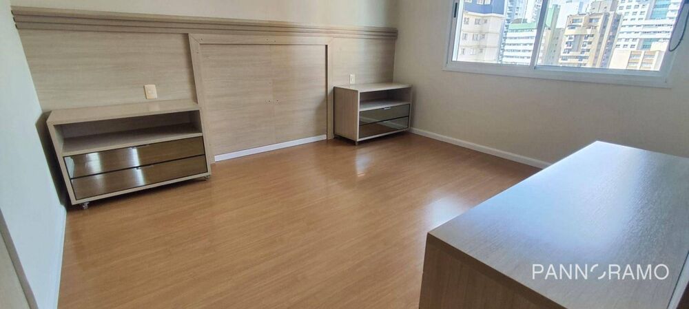 Apartamento, 4 quartos, 227 m² - Foto 4