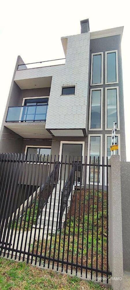 Casa para alugar com 3 quartos, 175m² - Foto 2