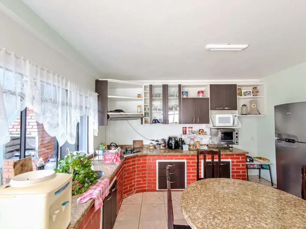 Casa, 3 quartos, 300 m² - Foto 17