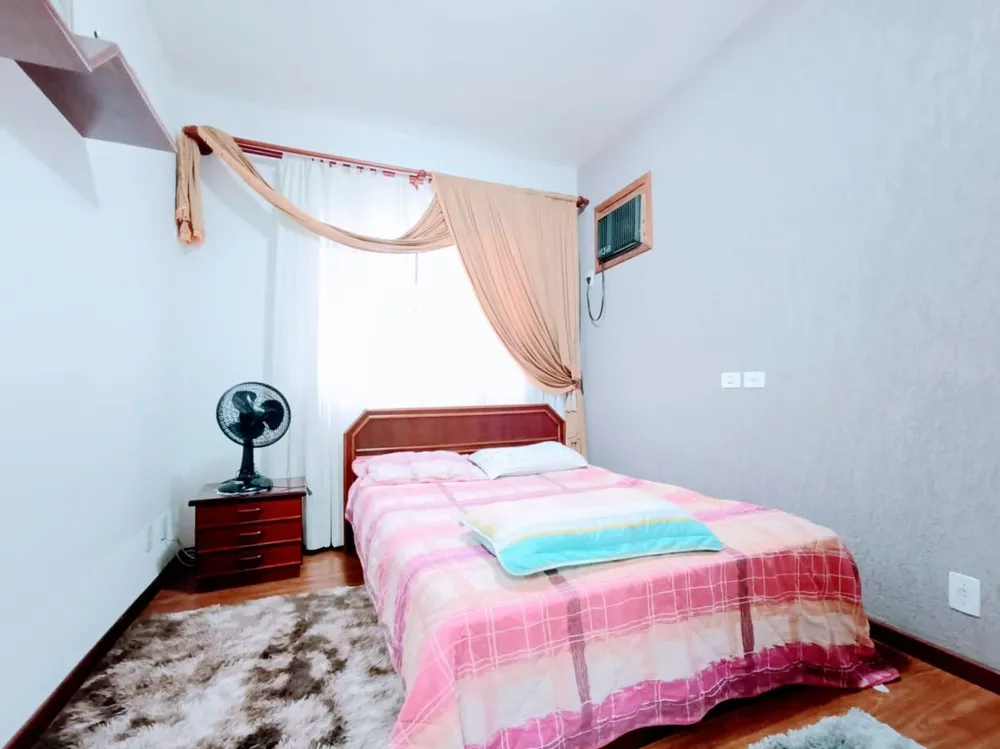 Casa, 3 quartos, 300 m² - Foto 8