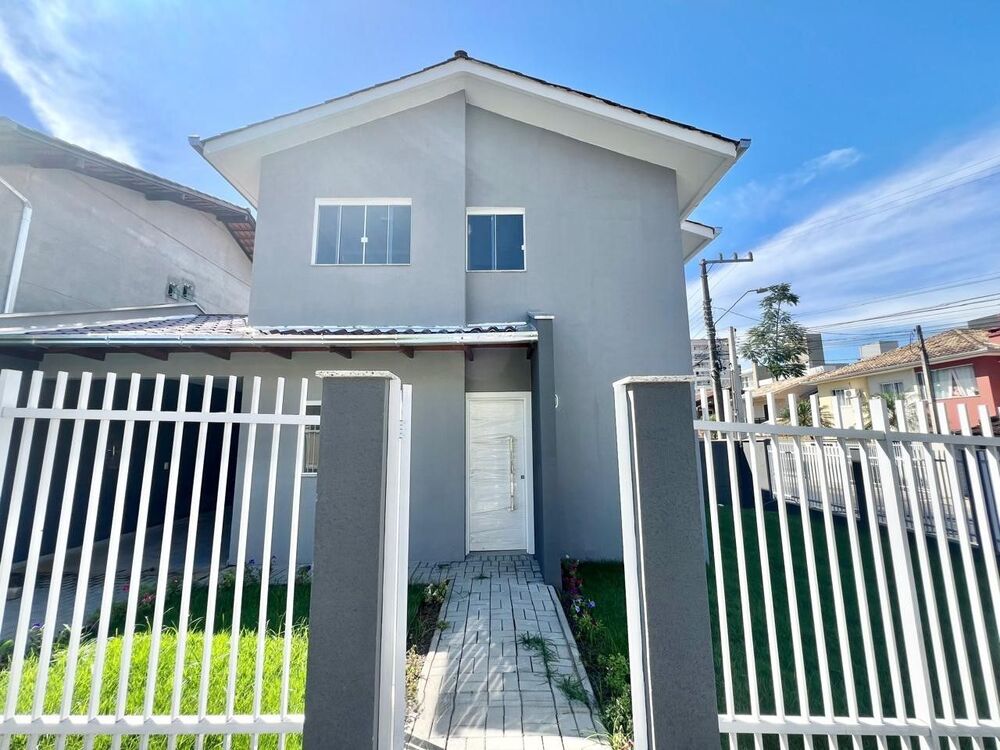 Sobrado à venda com 3 quartos, 109m² - Foto 1