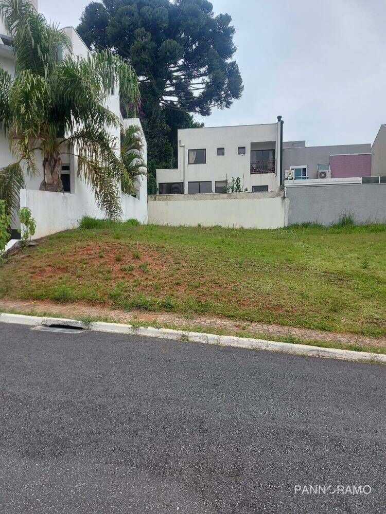 Loteamento e Condomínio, 200 m² - Foto 1