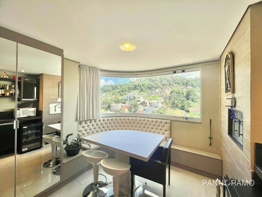 Apartamento, 3 quartos, 97 m² - Foto 1