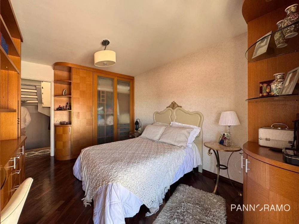 Casa, 4 quartos, 490 m² - Foto 10