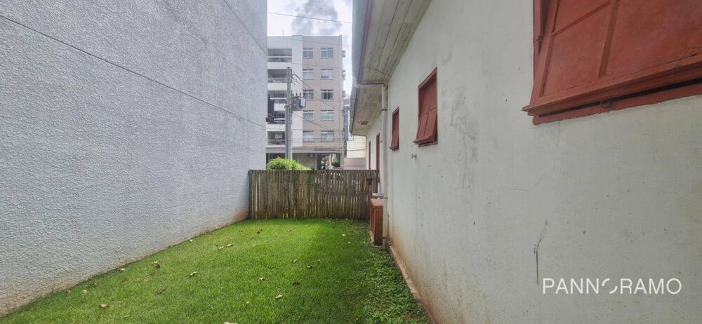Casa, 9 quartos, 280 m² - Foto 1