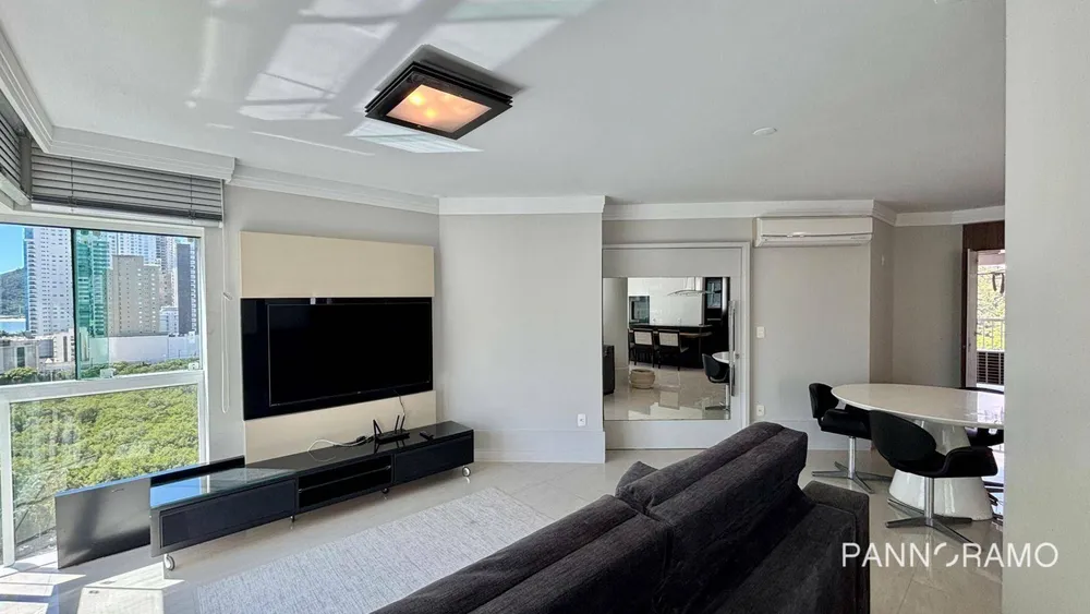 Apartamento, 3 quartos, 132 m² - Foto 1