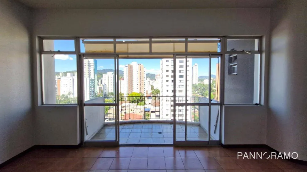 Apartamento, 4 quartos, 252 m² - Foto 5