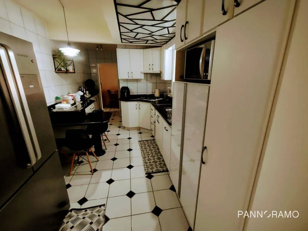 Casa, 3 quartos, 162 m² - Foto 4