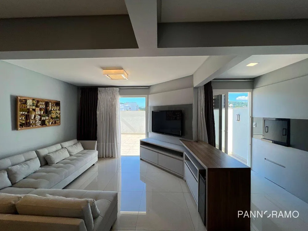 Apartamento, 3 quartos, 252 m² - Foto 2