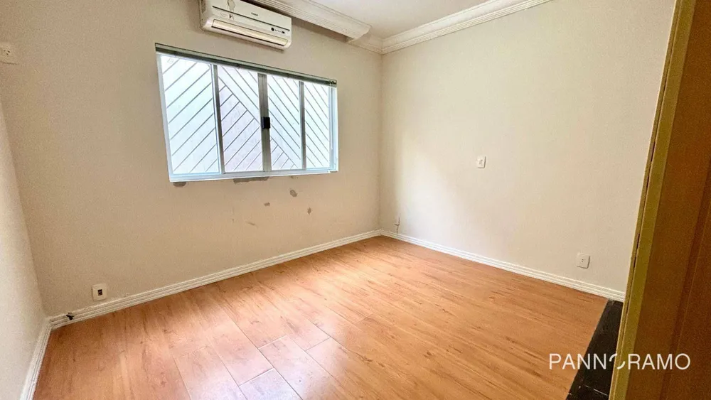 Casa, 3 quartos, 170 m² - Foto 3