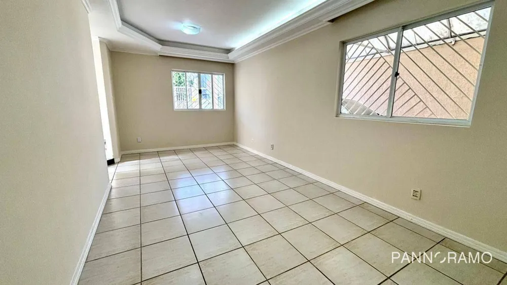 Casa, 3 quartos, 170 m² - Foto 1