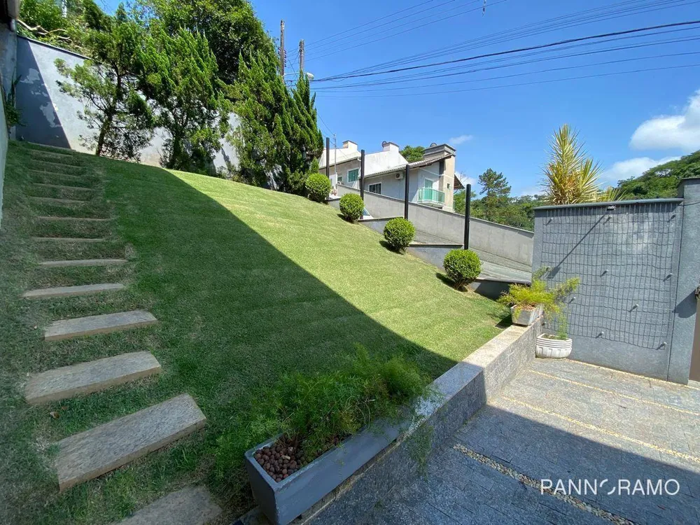 Casa, 4 quartos, 215 m² - Foto 8