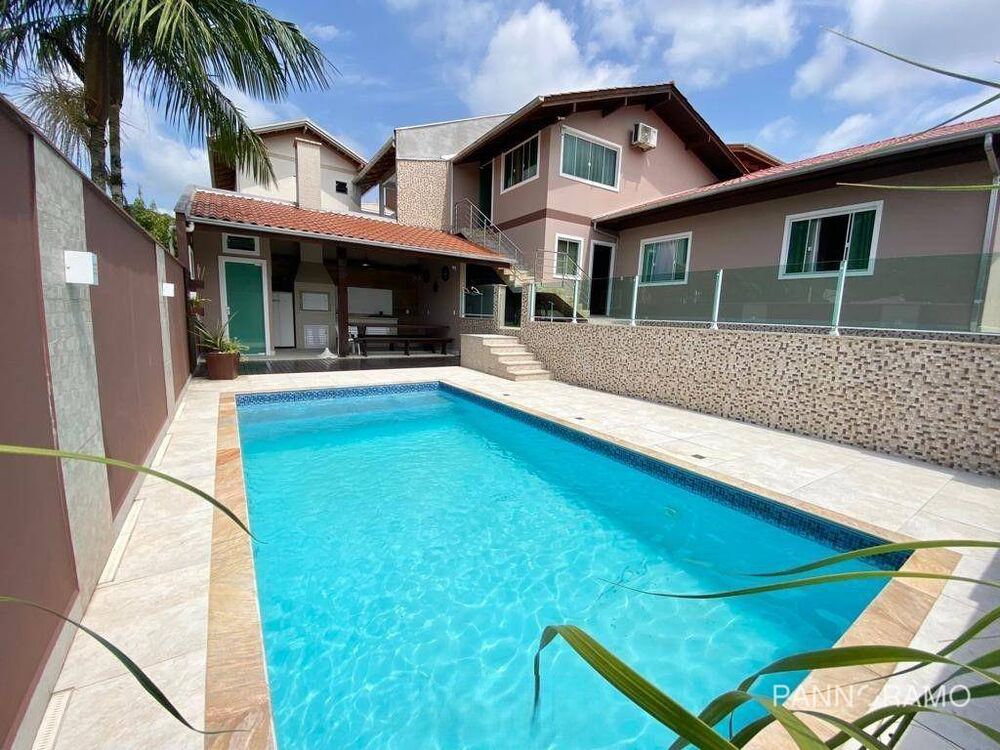 Casa, 3 quartos, 200 m² - Foto 11