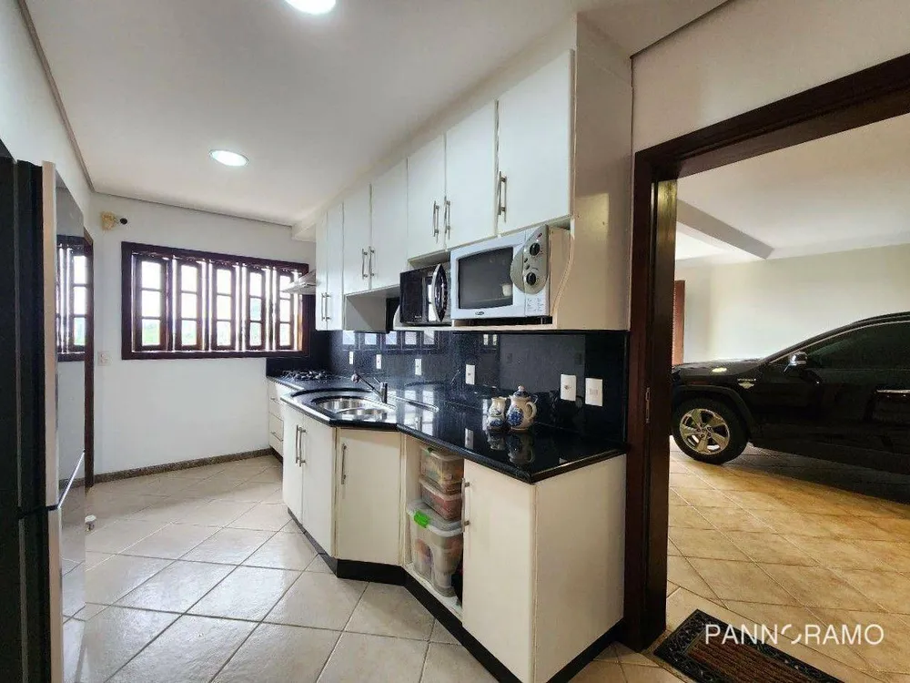 Casa, 5 quartos, 397 m² - Foto 2