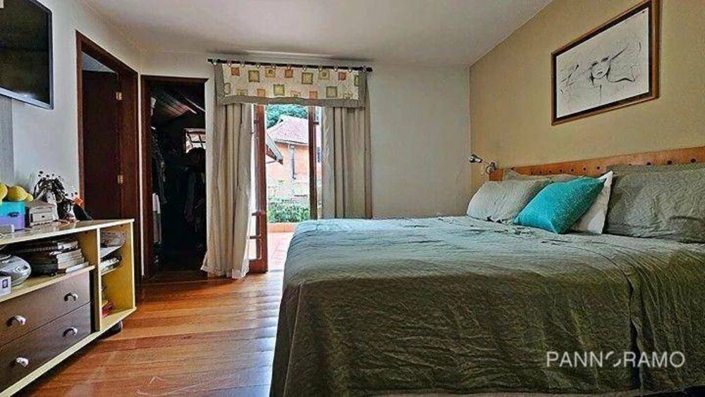 Casa, 4 quartos, 243 m² - Foto 9