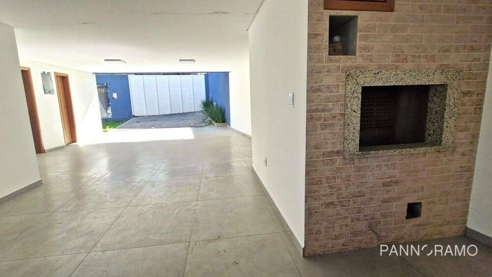 Casa à venda e aluguel com 4 quartos, 300m² - Foto 8