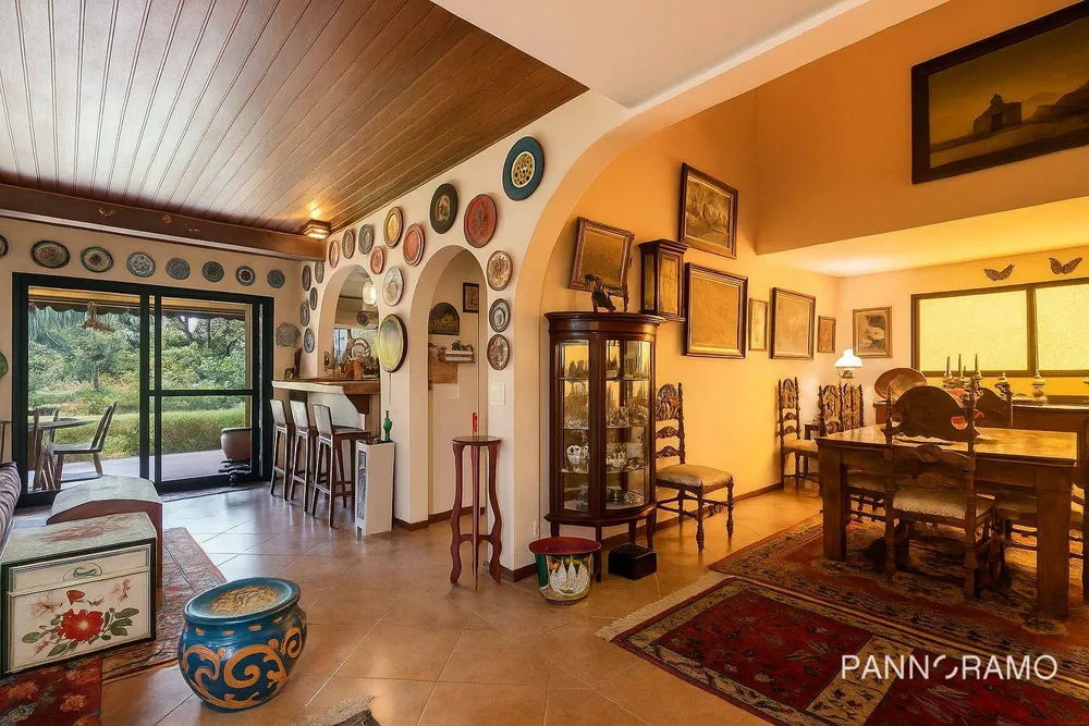 Casa, 4 quartos, 310 m² - Foto 2