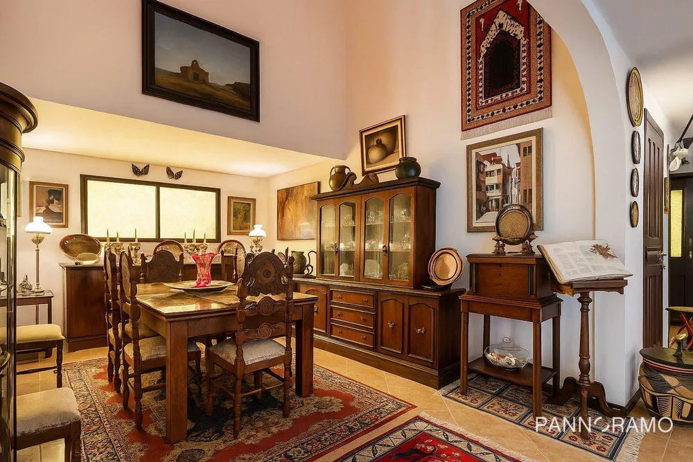 Casa, 4 quartos, 310 m² - Foto 1
