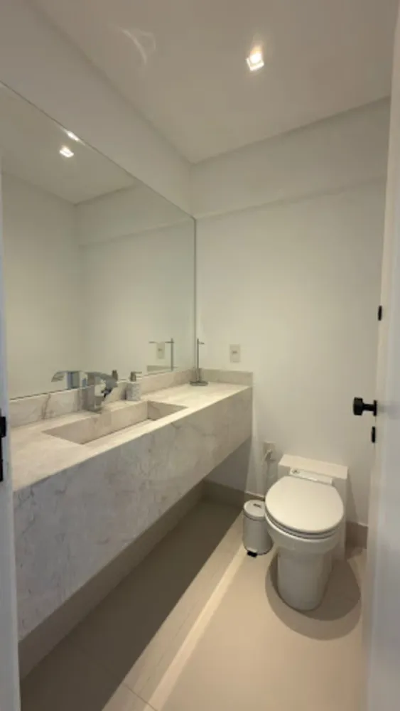 Apartamento, 3 quartos, 200 m² - Foto 1