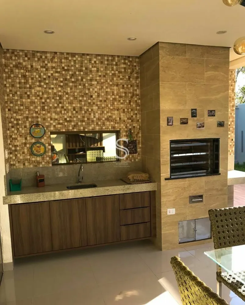 Casa, 4 quartos, 251 m² - Foto 13