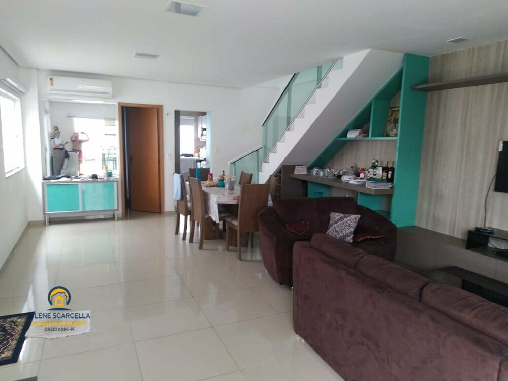 Casa de Condomínio à venda com 4 quartos, 15600m² - Foto 2