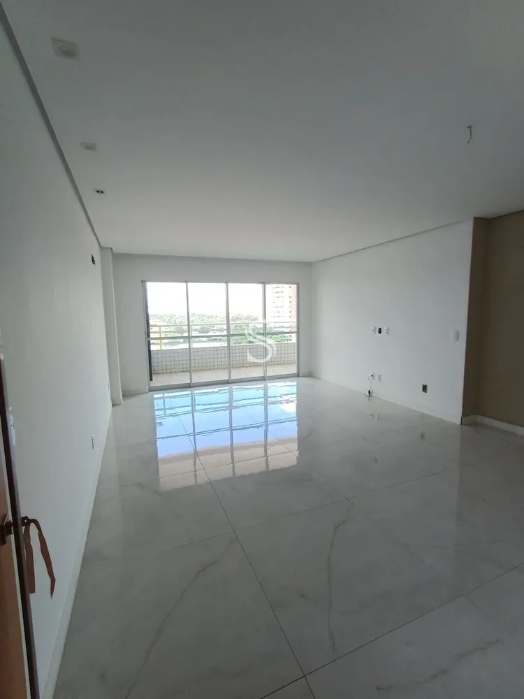 Apartamento, 3 quartos, 142 m² - Foto 2