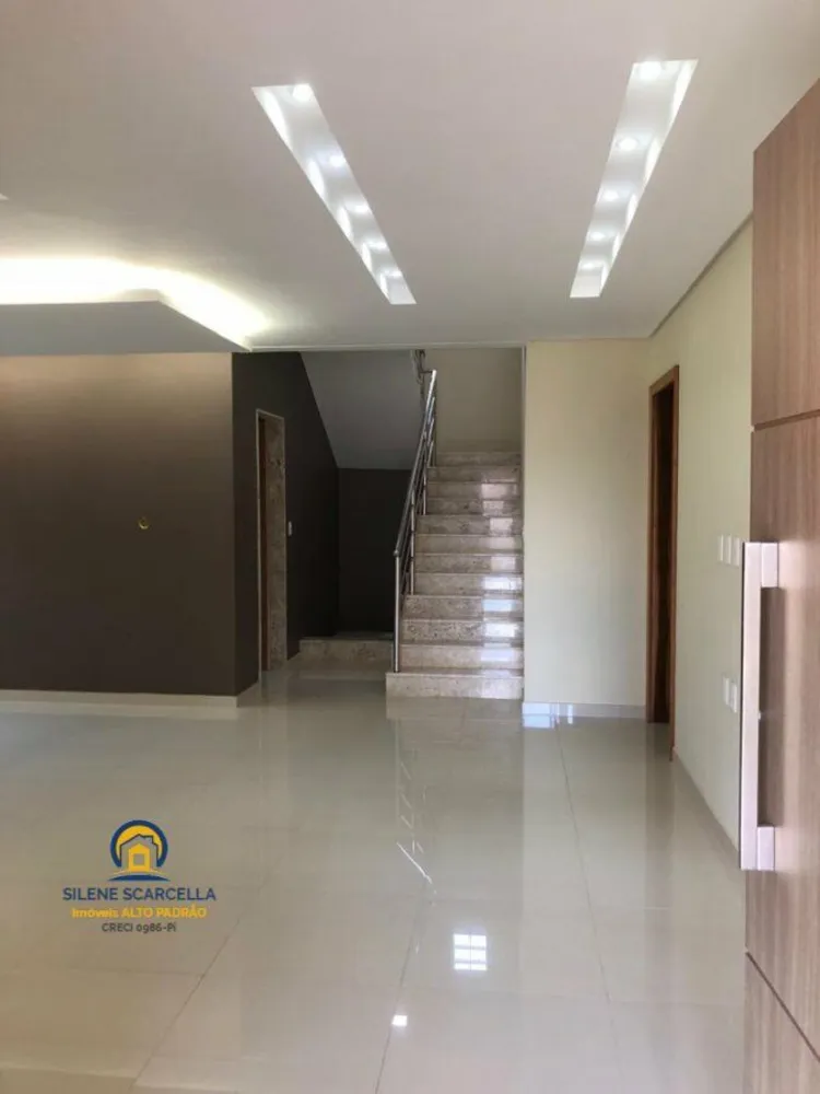 Casa, 3 quartos, 275 m² - Foto 4