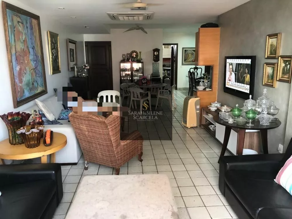 Apartamento à venda com 3 quartos, 180m² - Foto 2