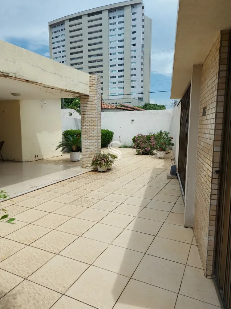 Casa, 4 quartos, 16500 m² - Foto 16