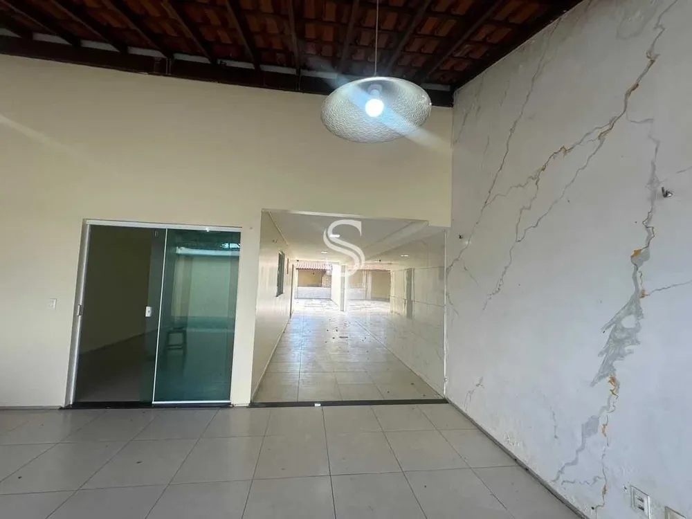Casa, 3 quartos, 220 m² - Foto 2