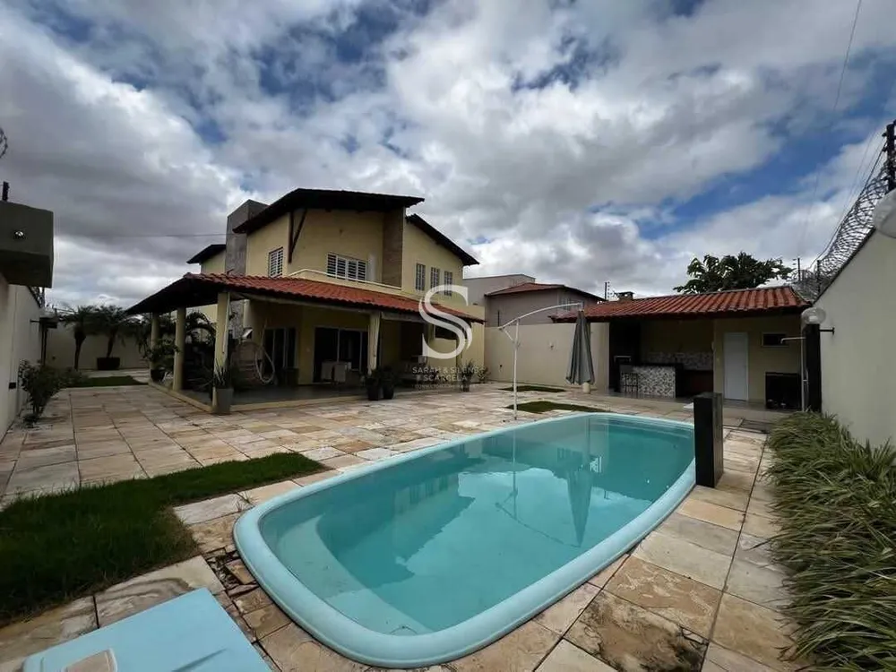 Casa, 4 quartos, 262 m² - Foto 2
