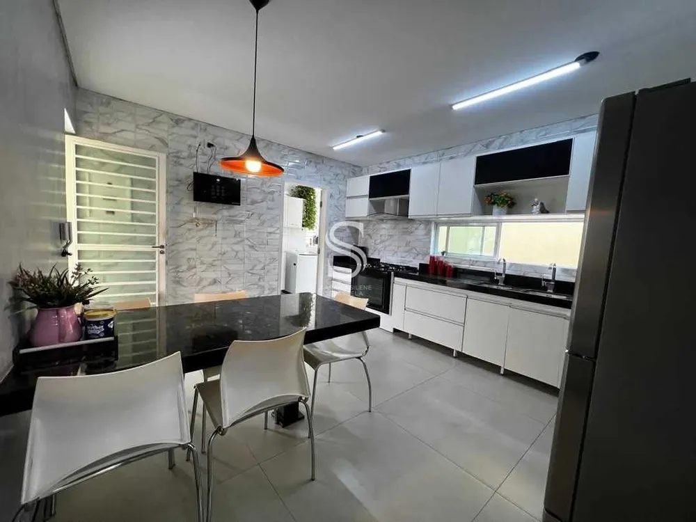Casa, 4 quartos, 262 m² - Foto 5