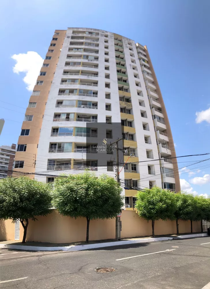 Apartamento à venda com 3 quartos, 67450m² - Foto 1