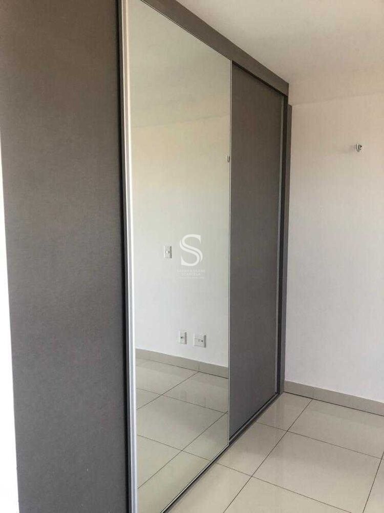 Apartamento à venda com 3 quartos, 106m² - Foto 2