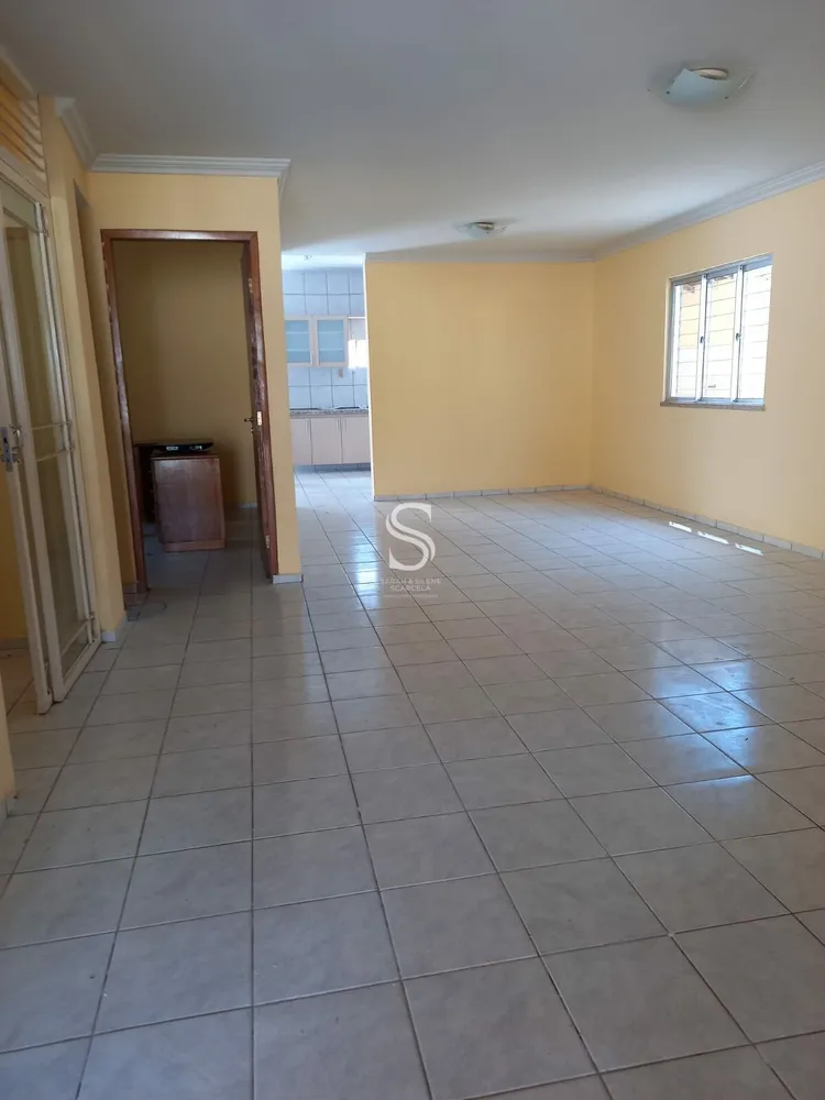 Casa, 4 quartos, 250 m² - Foto 13