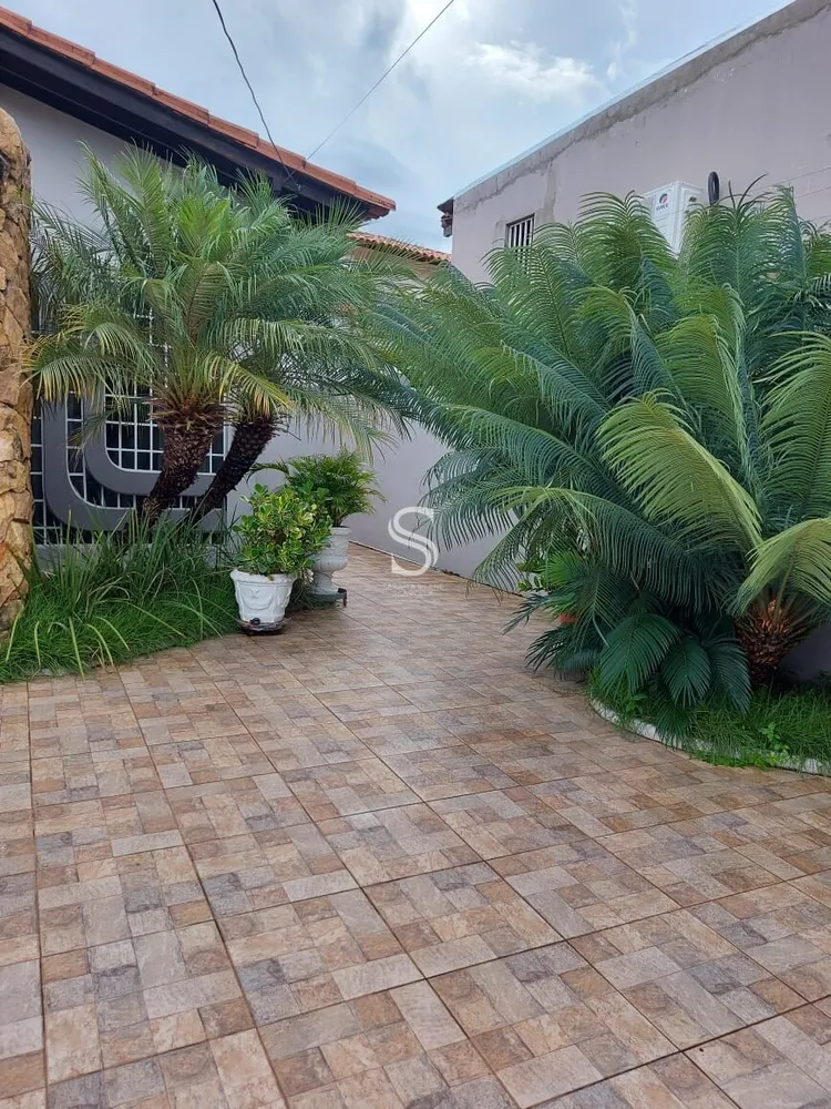 Casa, 4 quartos, 240 m² - Foto 3