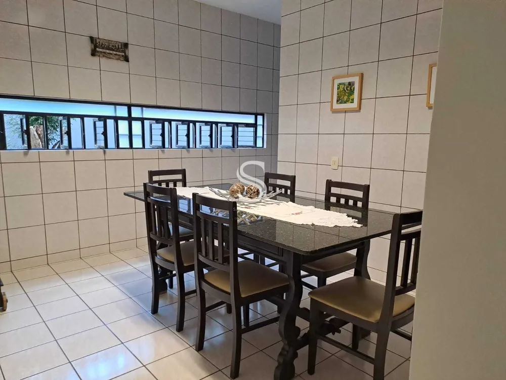 Casa, 6 quartos, 342 m² - Foto 6