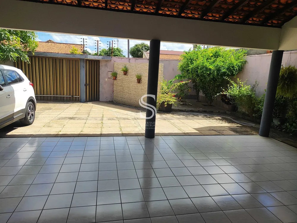 Casa, 6 quartos, 342 m² - Foto 2