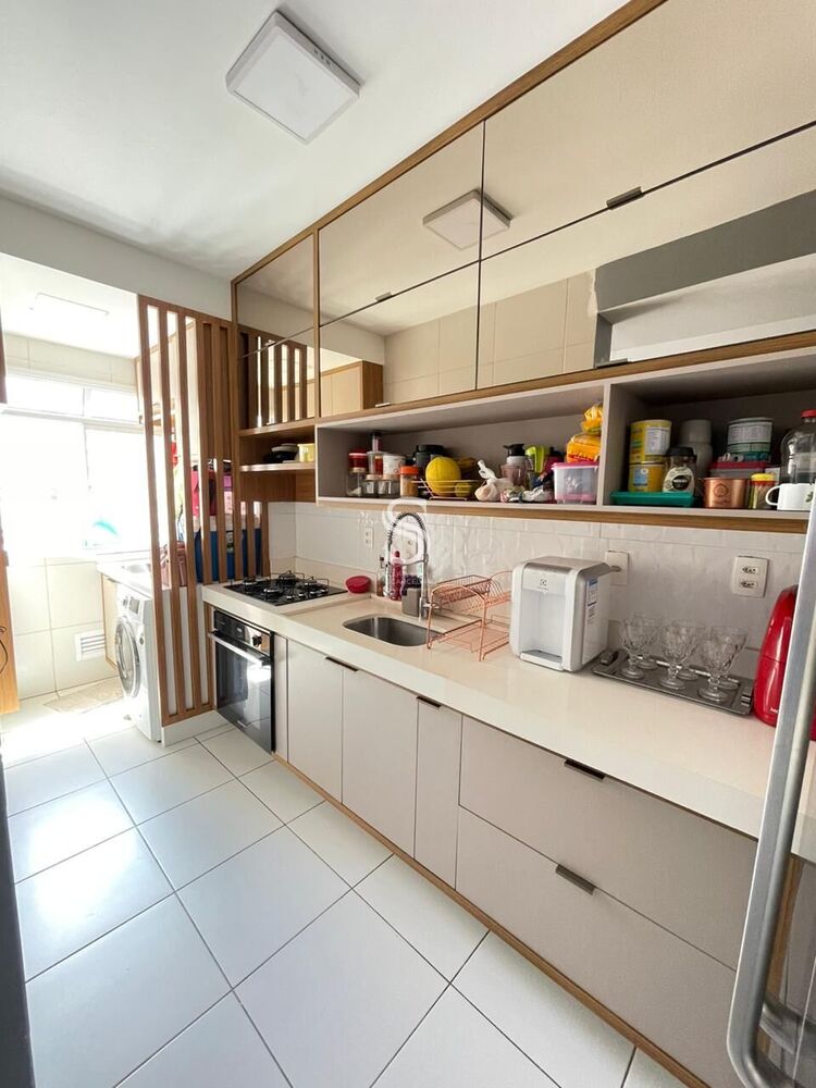 Apartamento à venda com 3 quartos, 74m² - Foto 3