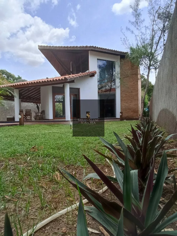 Casa à venda com 4 quartos, 402m² - Foto 2