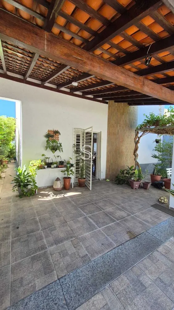 Casa, 3 quartos, 258 m² - Foto 15