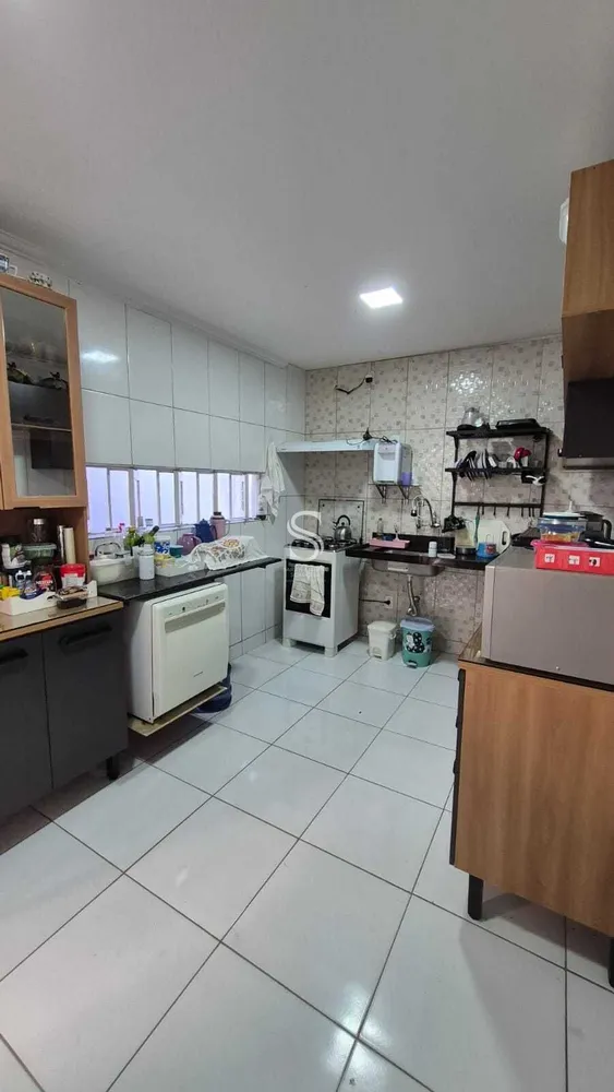 Casa, 3 quartos, 258 m² - Foto 10