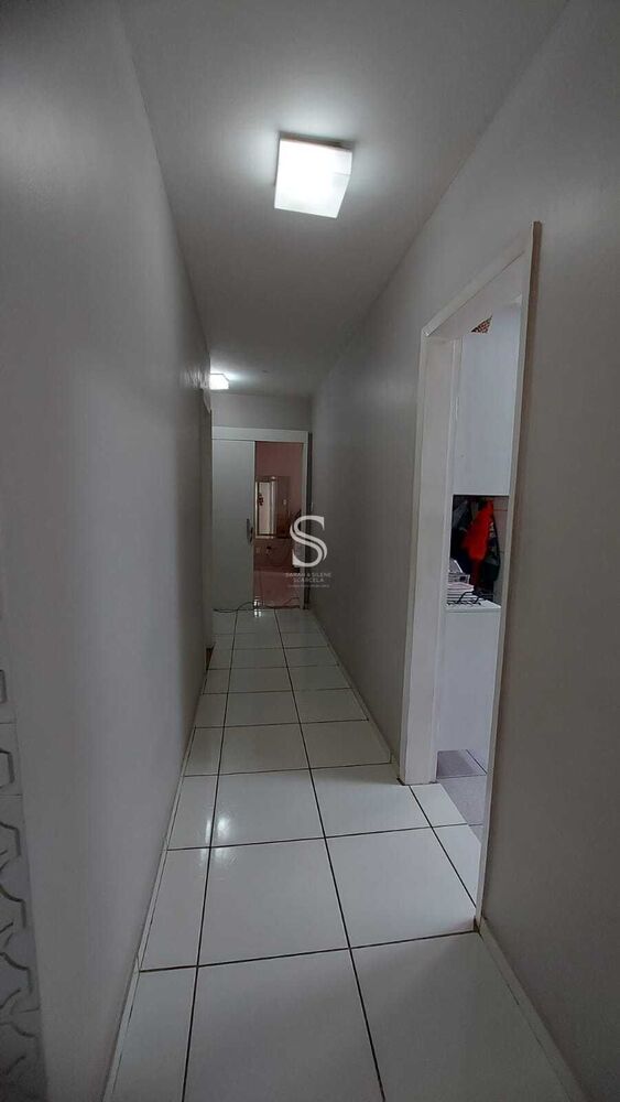 Casa à venda com 3 quartos, 150m² - Foto 3