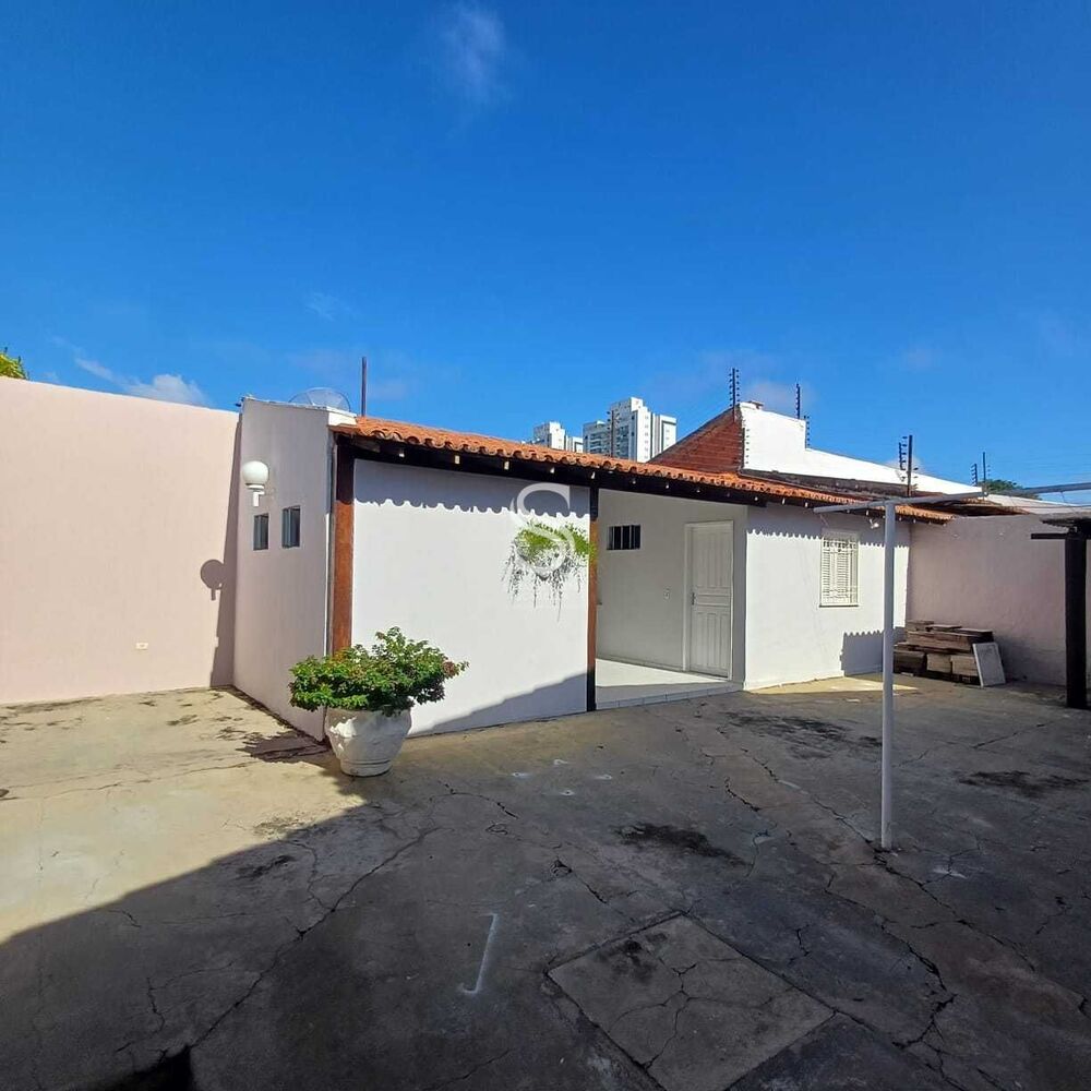 Casa, 3 quartos, 35 m² - Foto 1